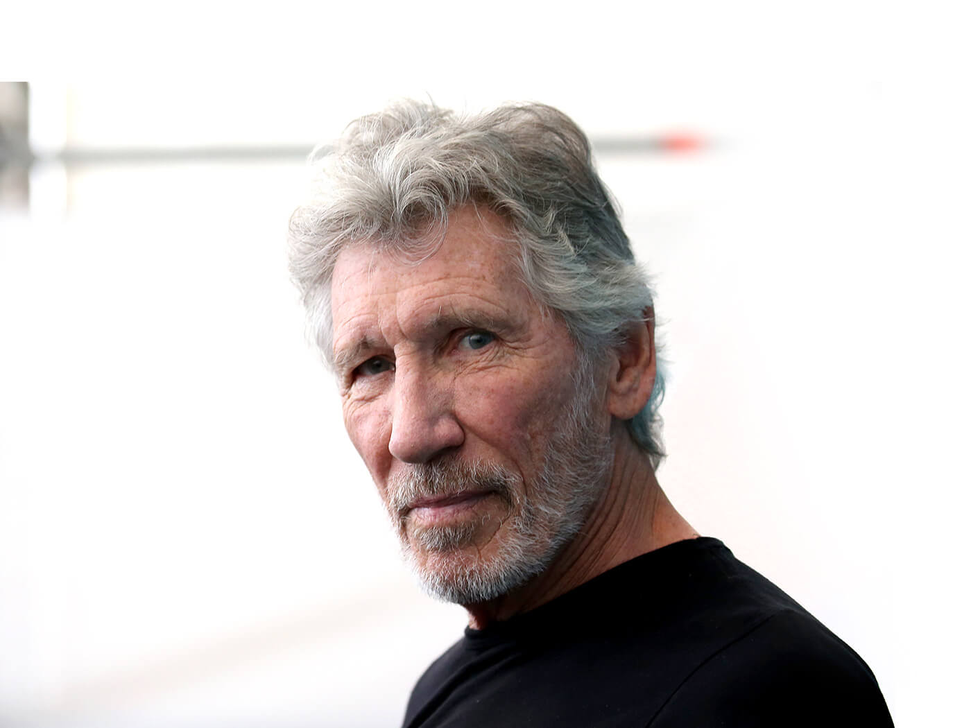 Roger Waters reignites Pink Floyd feud