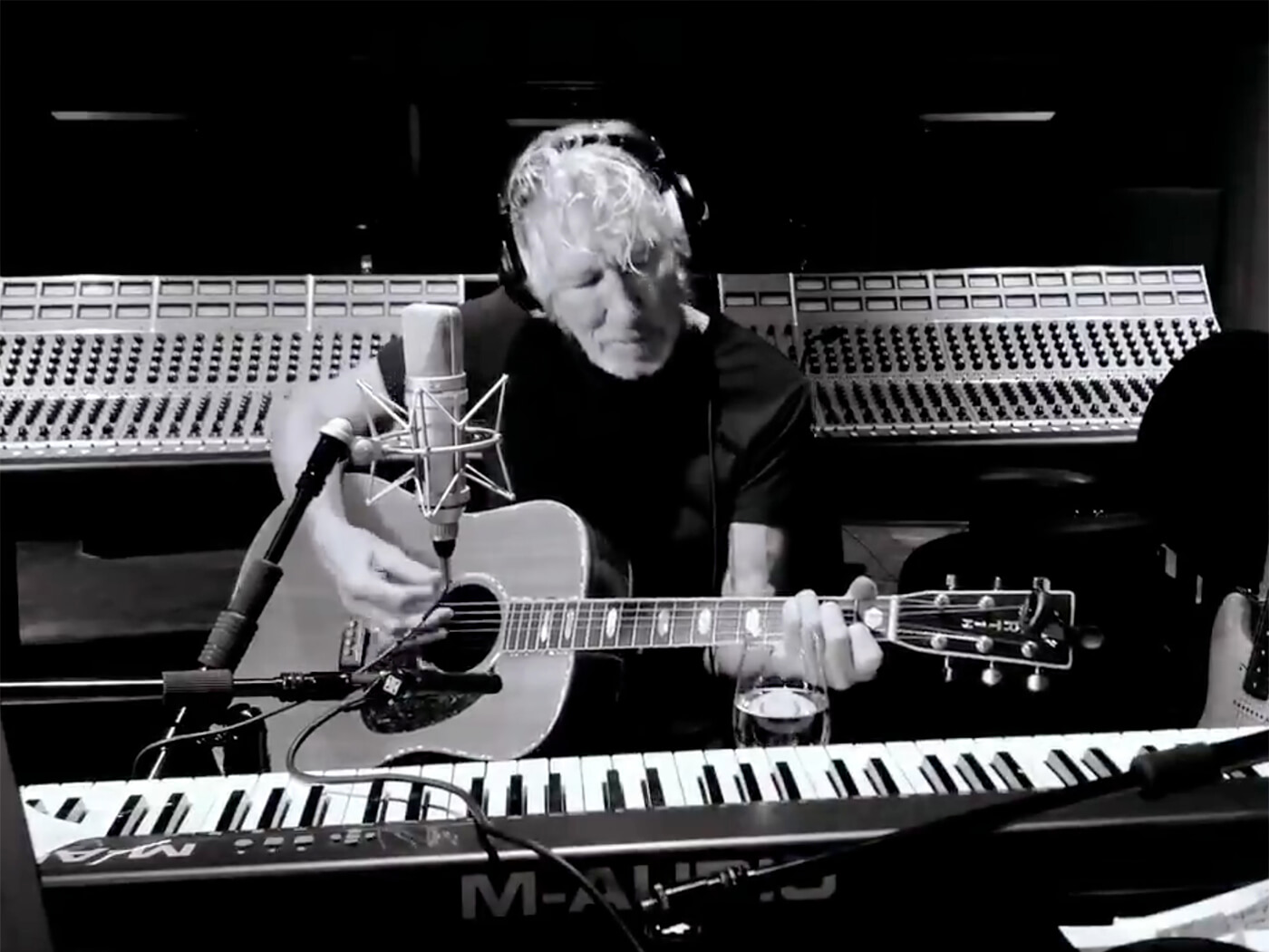 Watch Roger Waters and band play a socially distanced version of “Mother”