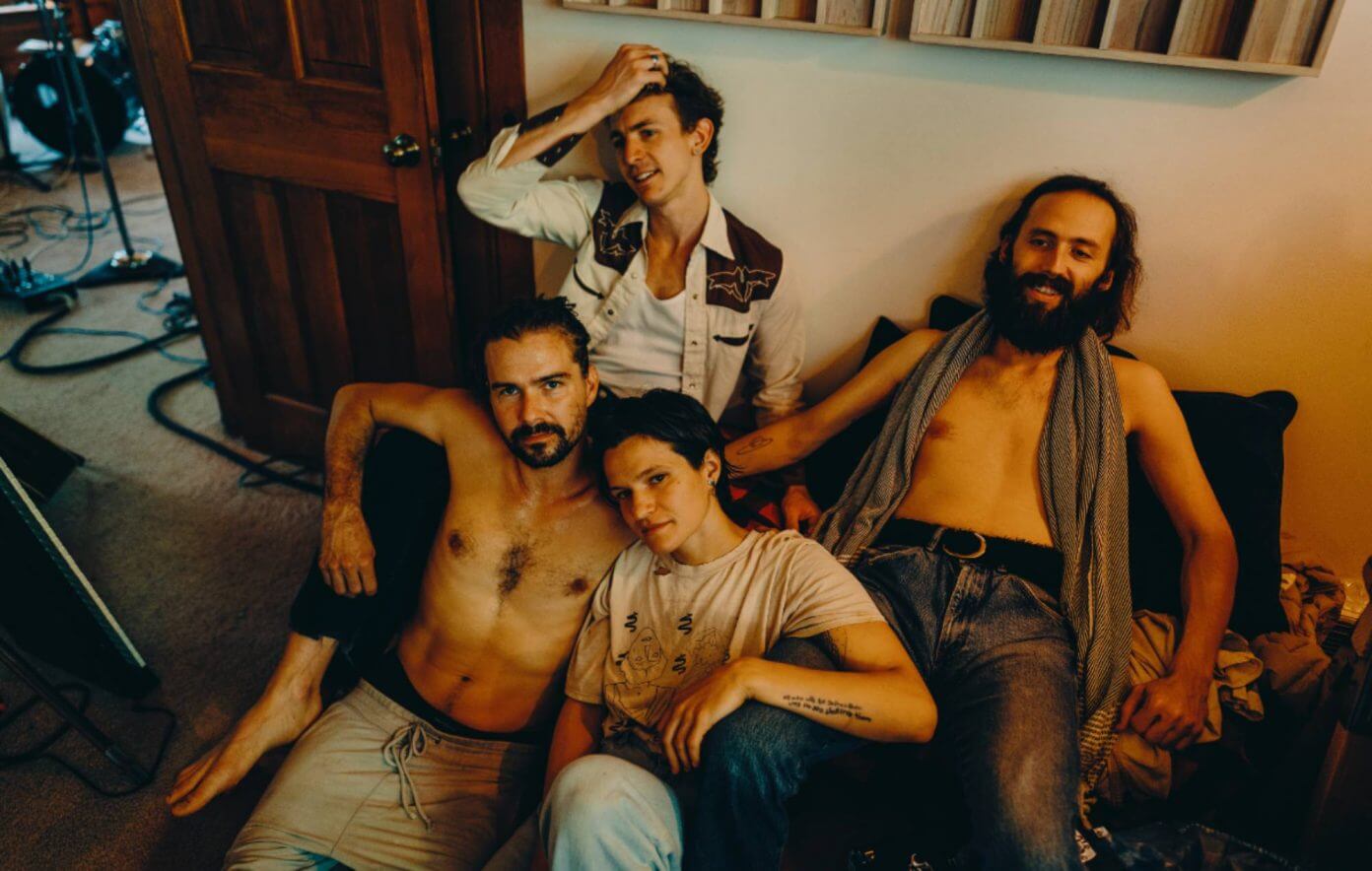 Big Thief share new tracks “Little Things” and “Sparrow”