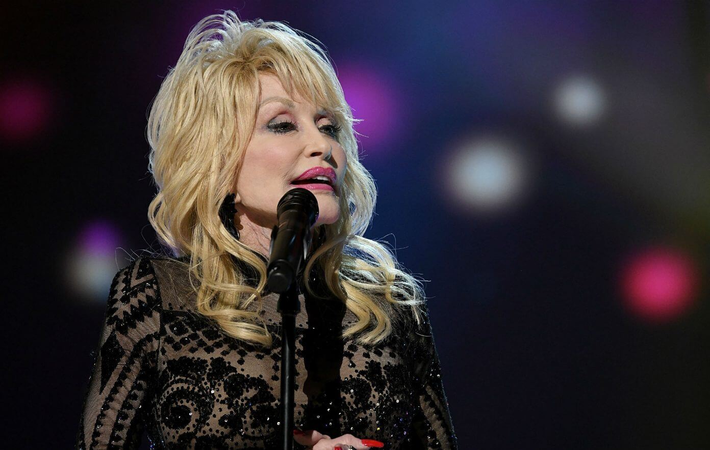 Dolly Parton announces debut novel “Run, Rose, Run” and accompanying album