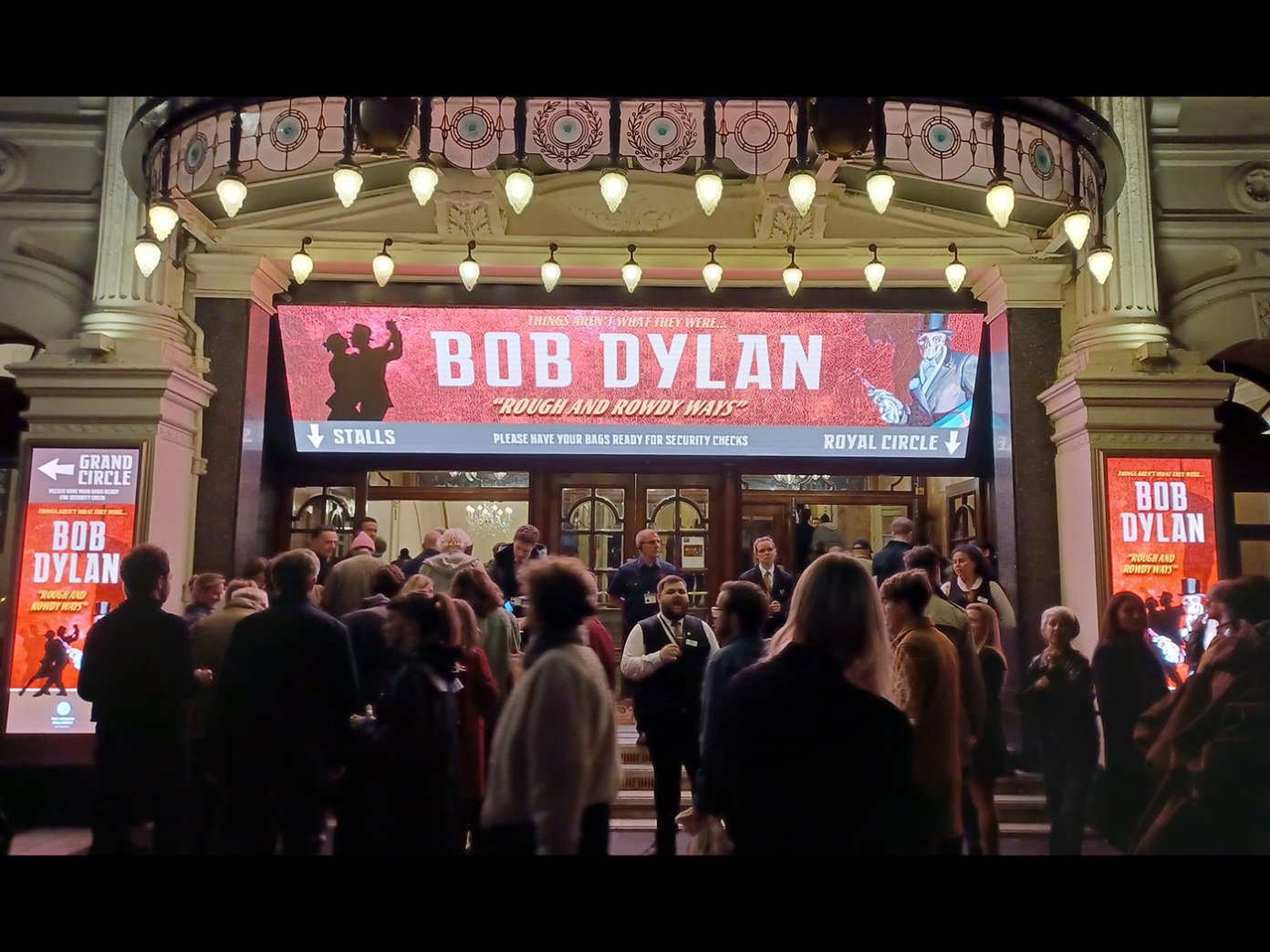 Bob Dylan, The London Palladium, October 20, 2022 UNCUT