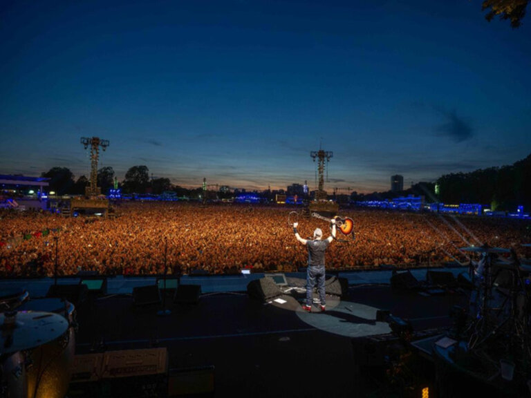 Watch Bruce Springsteen’s video highlights from his European tour