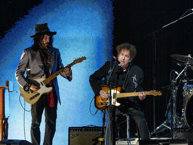 Watch Bob Dylan’s surprise set with the Heartbreakers at Farm Aid 2023