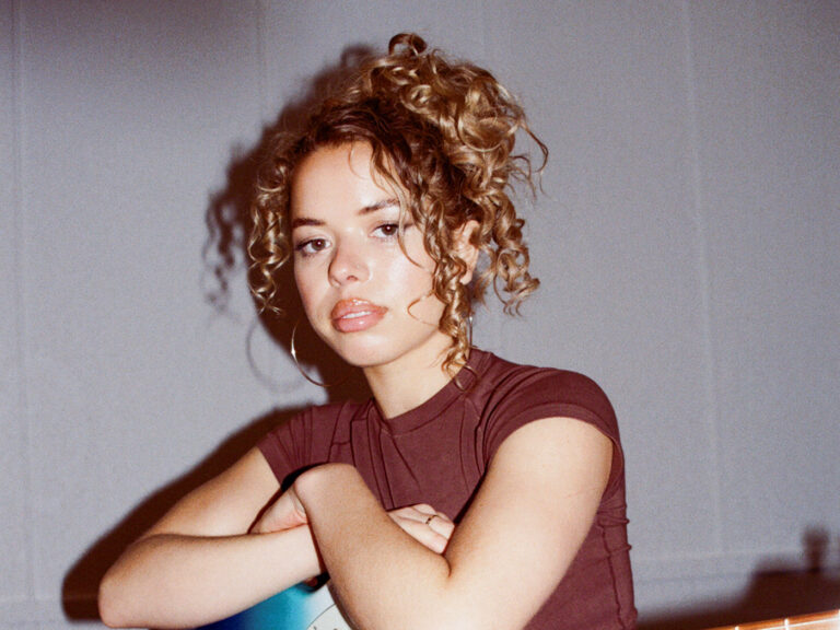 Nilüfer Yanya – My Method Actor